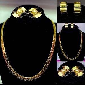 2 Vintage Clip On Earrings and 1 Gold tone gorgeous necklace